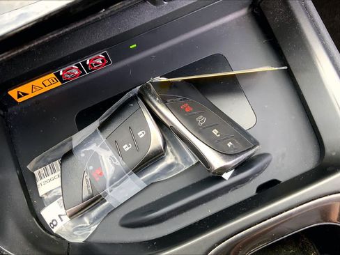 Used 2023 Lexus NX 350 AWD image 15