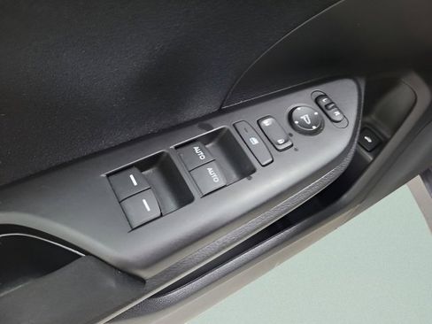 Used 2018 Honda Civic EX-T image 24