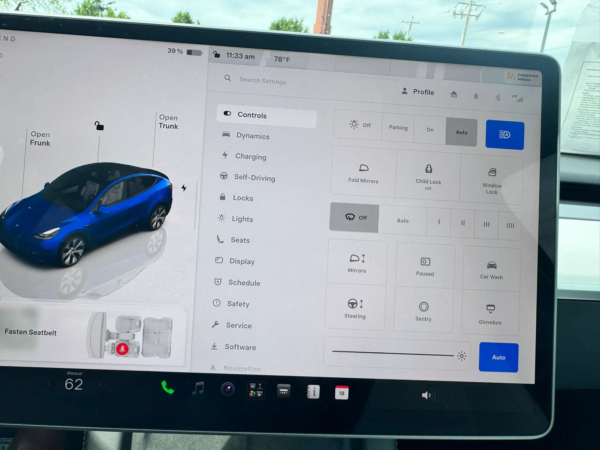 Used 2023 Tesla Model Y Long Range AWD/4WD image 25
