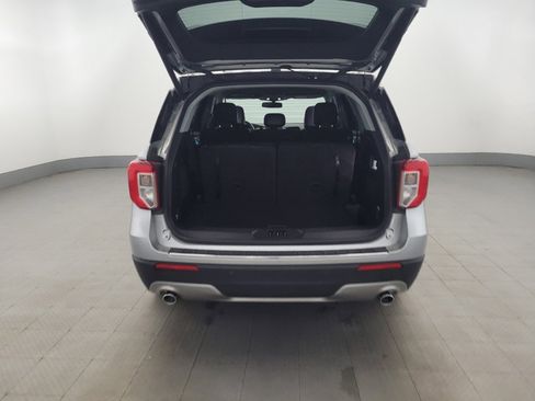 Used 2023 Ford Explorer Limited image 29