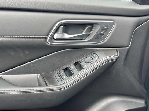 New 2026 Nissan Rogue Platinum AWD/4WD image 24