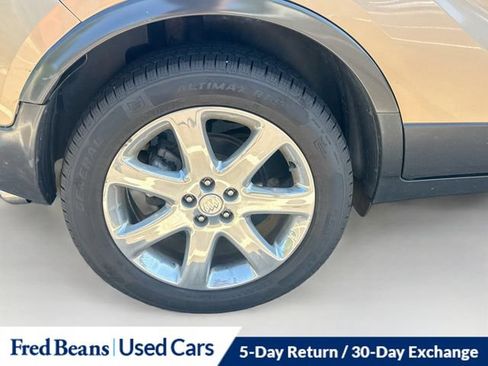 Used 2019 Buick Encore Essence w/ Experience Buick Package AWD/4WD image 31