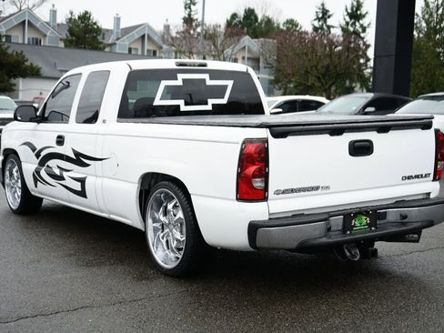 Used 2005 Chevrolet Silverado 1500 LS w/ Light Duty Power Package image 3