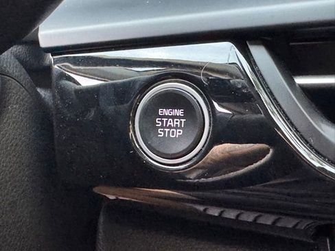 Certified 2024 Kia Seltos S image 23