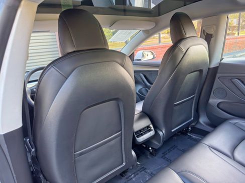 Used 2021 Tesla Model 3 Standard Range Plus RWD image 34