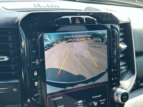 Used 2021 RAM 1500 Big Horn RWD image 33