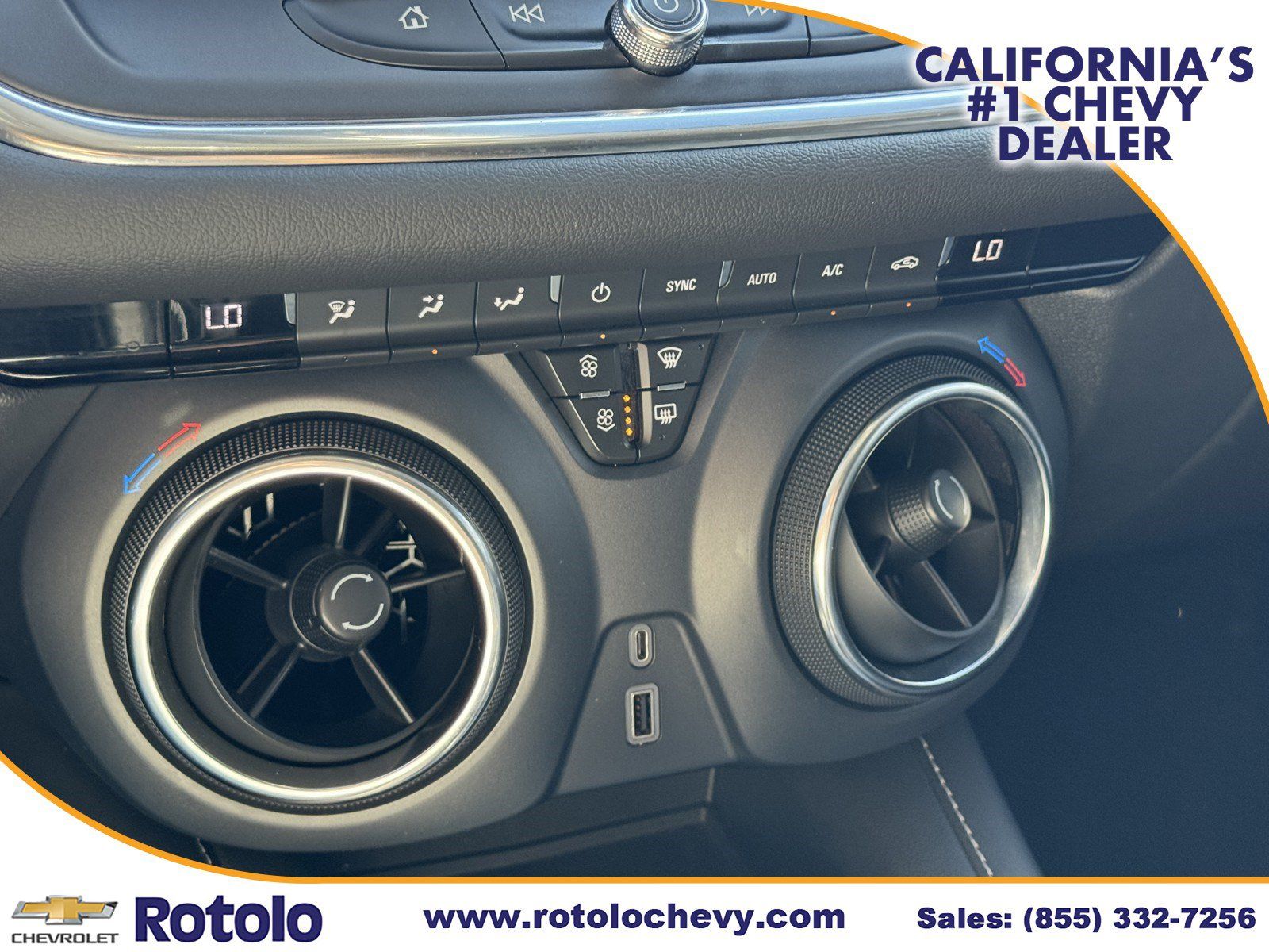 Used 2023 Chevrolet Blazer LT FWD image 21