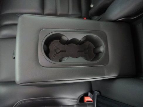 Used 2019 Ford Escape SEL image 36