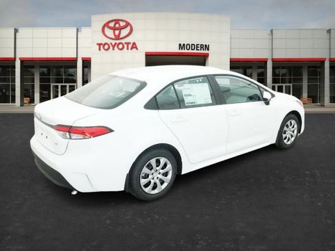 New 2026 Toyota Corolla LE image 21