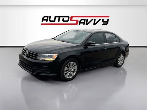 Used 2016 Volkswagen Jetta SE image 3