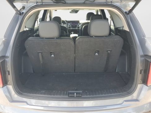 Used 2023 Kia Sorento SX AWD/4WD image 9