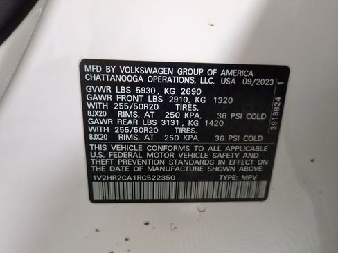 Used 2024 Volkswagen Atlas SE AWD/4WD image 31