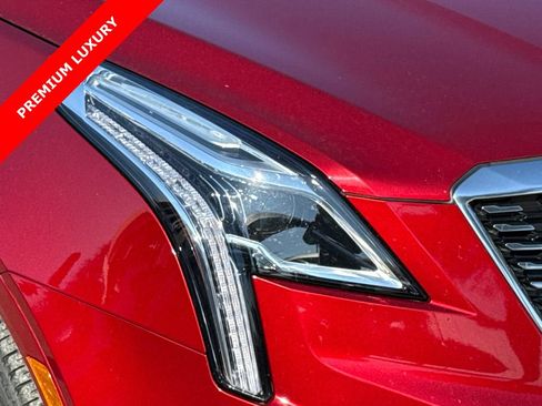 Used 2023 Cadillac XT5 Premium Luxury w/ Technology Package FWD image 4