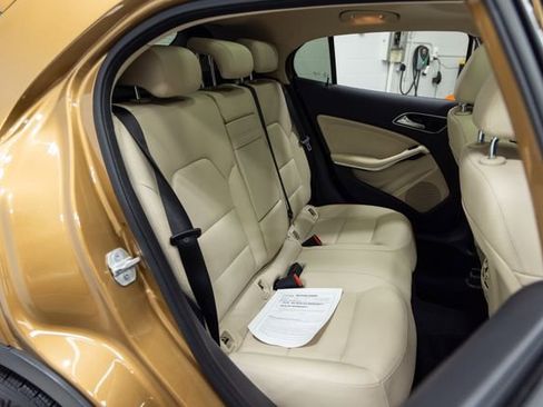 Used 2018 Mercedes-Benz GLA 250 4MATIC image 24