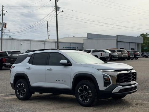 New 2026 Chevrolet Equinox ACTIV w/ Convenience Package III image 4