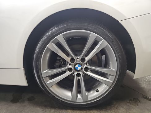 Used 2017 BMW 430i Convertible image 31