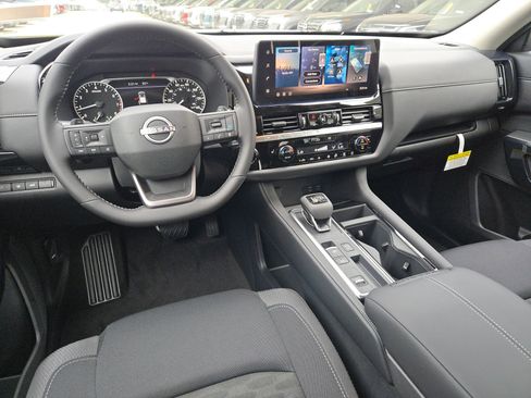New 2026 Nissan Pathfinder SV FWD image 13