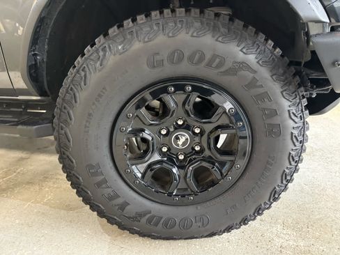 Used 2024 Ford Bronco Wildtrak AWD/4WD image 38
