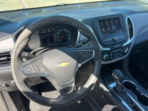Used 2024 Chevrolet Equinox LS FWD image 8