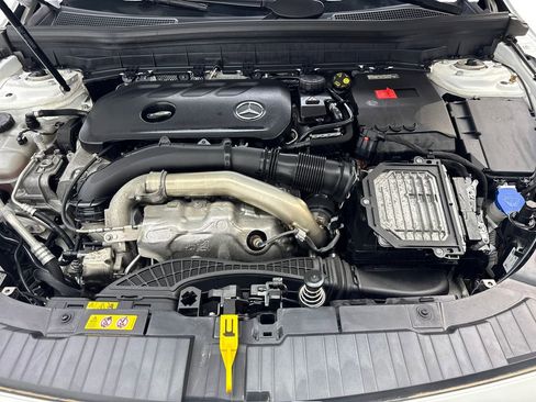 Used 2024 Mercedes-Benz GLB 250 image 68