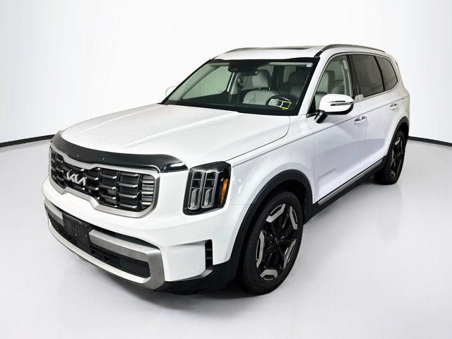 Certified 2023 Kia Telluride S w/ S Sunroof Package AWD/4WD image 1