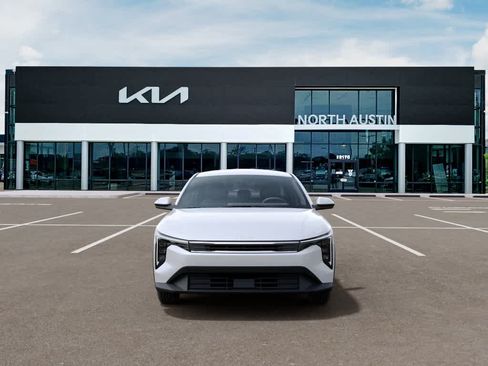 New 2026 Kia K4 FWD image 2