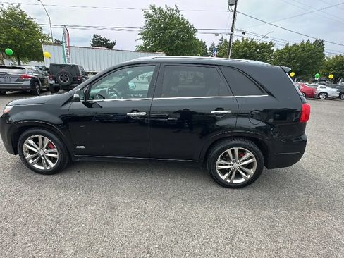 Used 2014 Kia Sorento SX w/ 3rd Row Package AWD/4WD image 6
