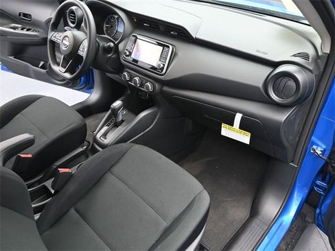 Used 2025 Nissan Kicks Play S image 38