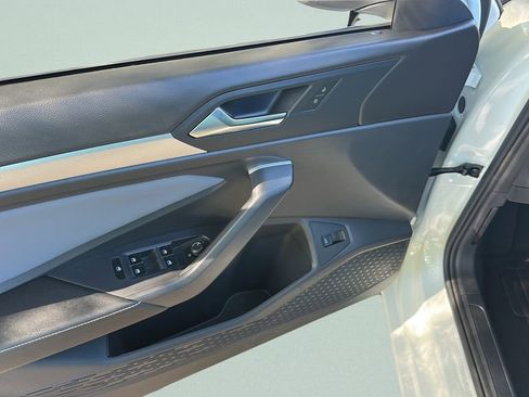 New 2026 Volkswagen Jetta SE image 31