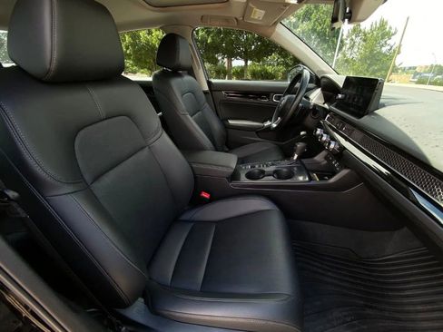 Used 2024 Honda Civic Touring image 19