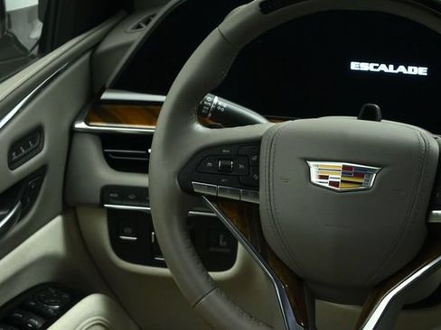 Used 2024 Cadillac Escalade Sport Platinum RWD image 42