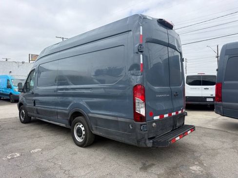 Used 2019 Ford Transit 250 148 High Roof Extended RWD image 4