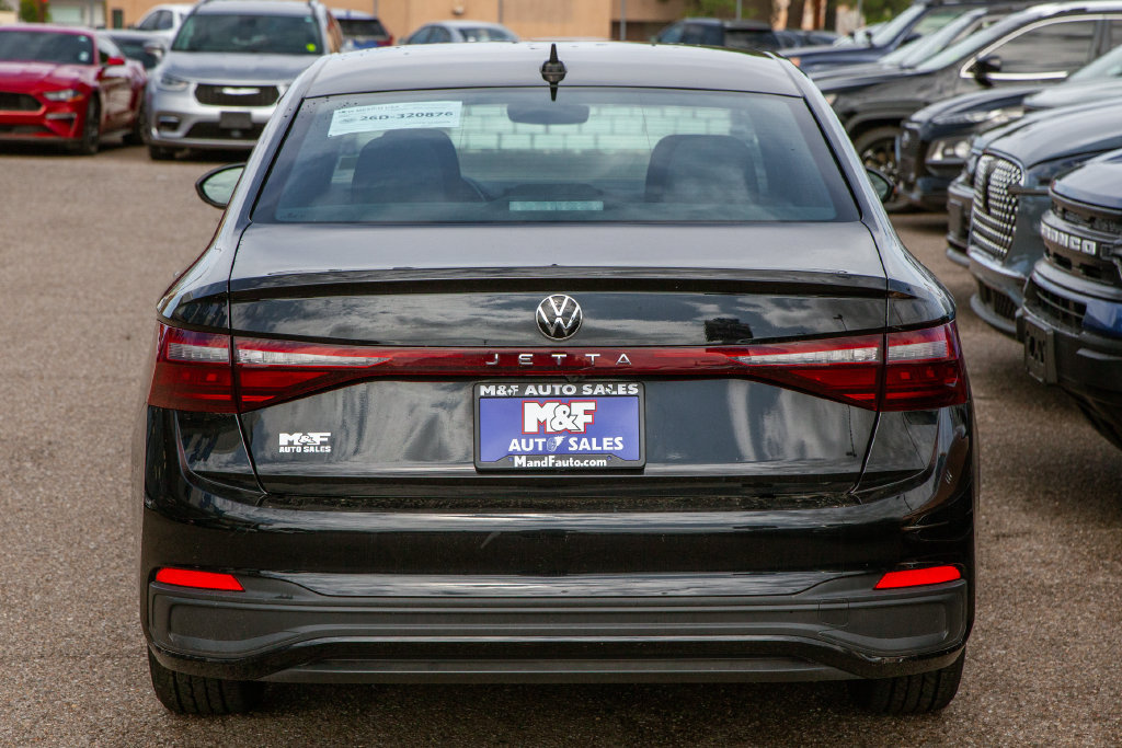 Used 2025 Volkswagen Jetta Sport FWD image 6