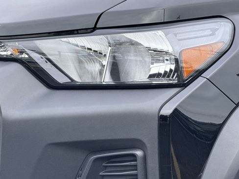 Certified 2024 Chevrolet Colorado Trail Boss w/ Technology Package image 6