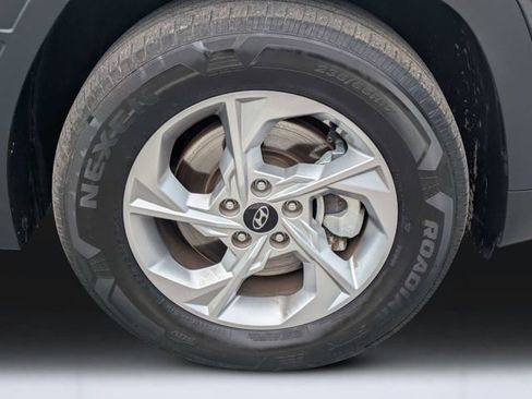 Used 2024 Hyundai Tucson SEL FWD image 11