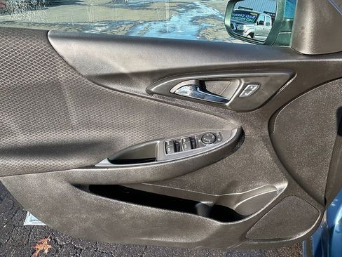Used 2024 Chevrolet Malibu LT FWD image 14