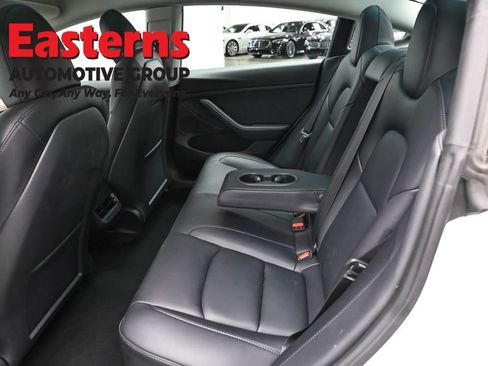 Used 2023 Tesla Model 3 Standard Range image 16