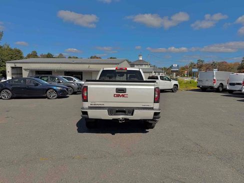 Used 2016 GMC Sierra 1500 Denali w/ Enhanced Driver Alert Package image 6