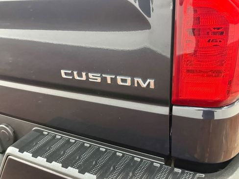 Used 2023 Chevrolet Silverado 1500 Custom image 53
