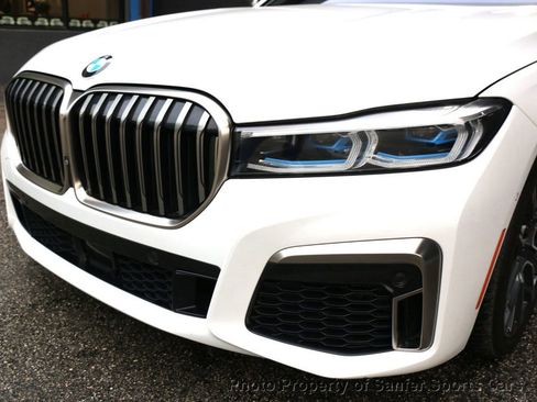 Used 2020 BMW M760i xDrive w/ Luxury Rear Seating Package image 12