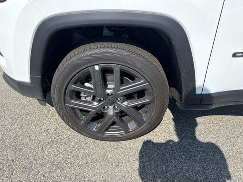 New 2026 Jeep Compass Limited AWD/4WD image 9