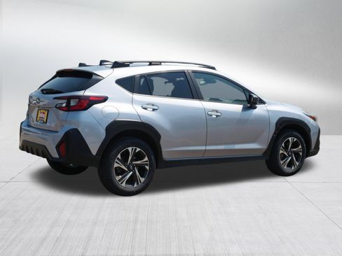 Used 2024 Subaru Crosstrek 2.0i Premium AWD/4WD image 7