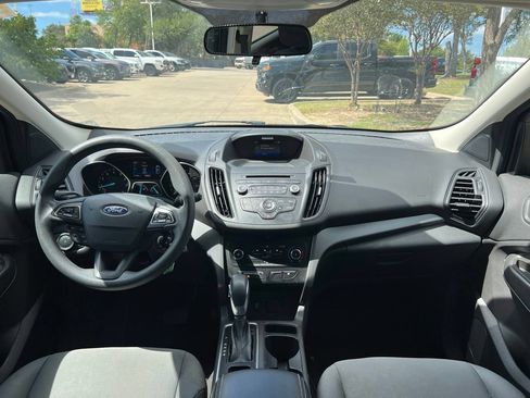 Used 2017 Ford Escape S FWD image 12