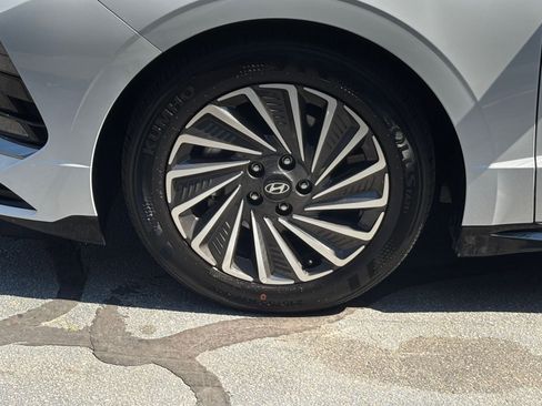Used 2025 Hyundai Sonata SEL FWD image 34