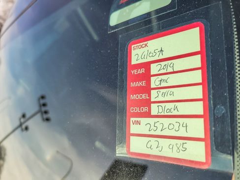 Used 2019 GMC Sierra 1500 4x4 Crew Cab image 22