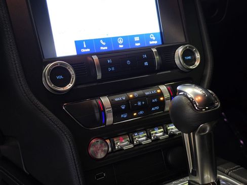 Used 2020 Ford Mustang GT Premium w/ GT Performance Package RWD image 26
