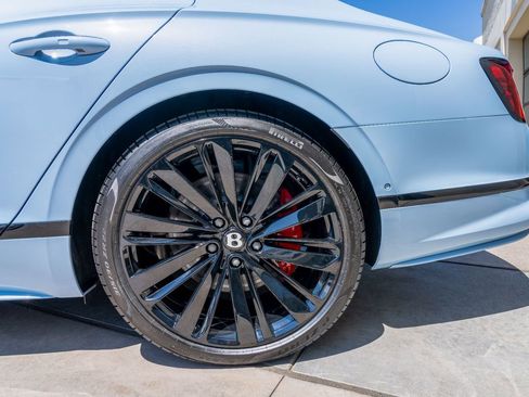 New 2025 Bentley Flying Spur Plug-In Hybrid image 20