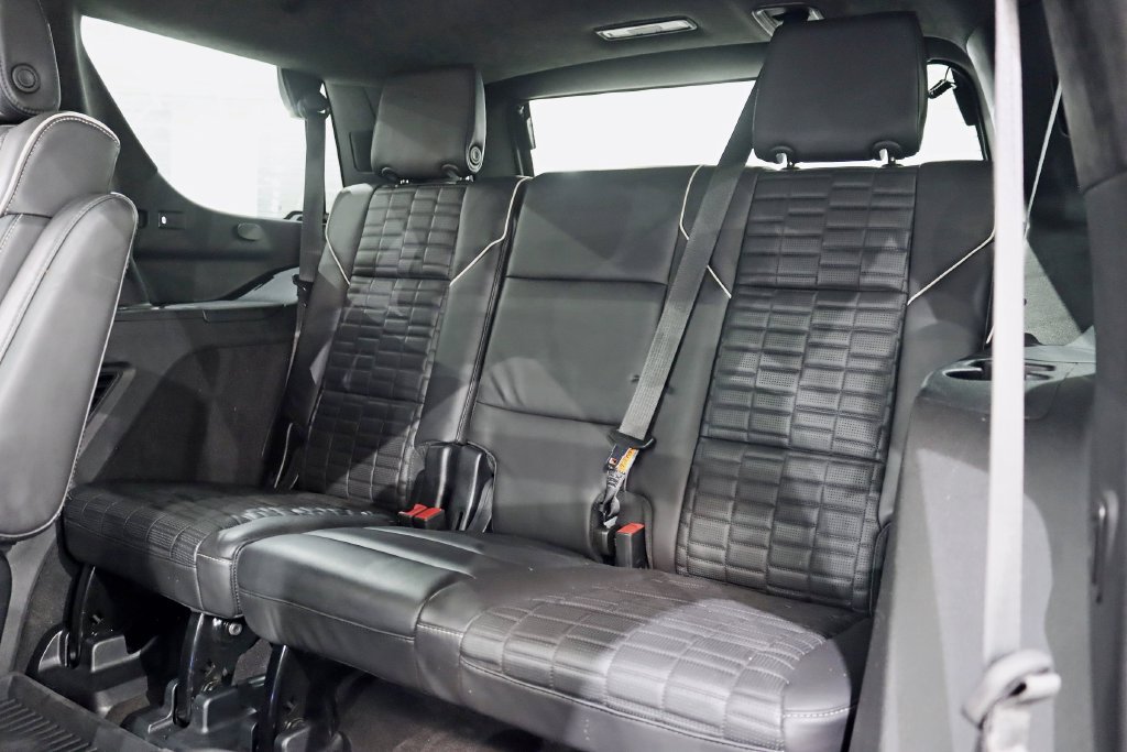 Used 2023 Cadillac Escalade Sport Platinum AWD/4WD image 35