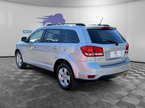 Used 2012 Dodge Journey SXT w/ Safe & Sound Pkg image 3