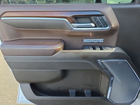 Used 2024 GMC Sierra 1500 Denali w/ Denali Reserve Package image 15